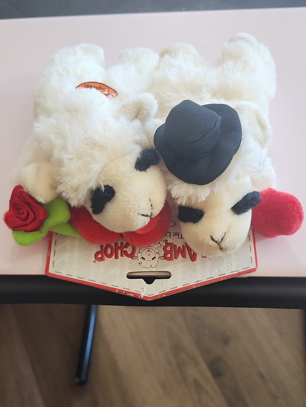 Dreamworks Lamb Chop The Lamb, The Legend Squeaky Dog Toys With Hat And Flower